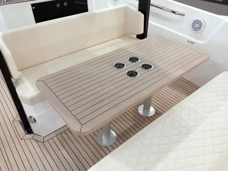 Rand RAND ARCHIPELAGO 32 2025