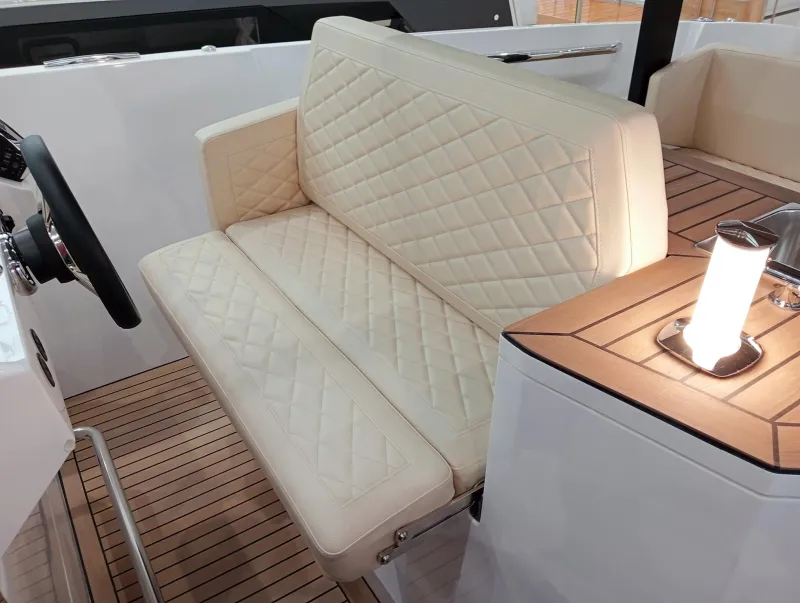 Rand RAND ARCHIPELAGO 32 2025