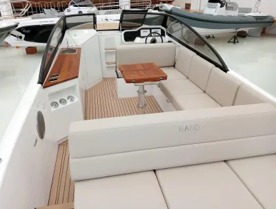Foto del barco Rand RAND LEISURE 28 2024