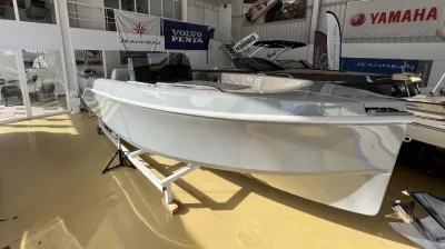 Foto del barco Rand RAND PLAY 24 2023