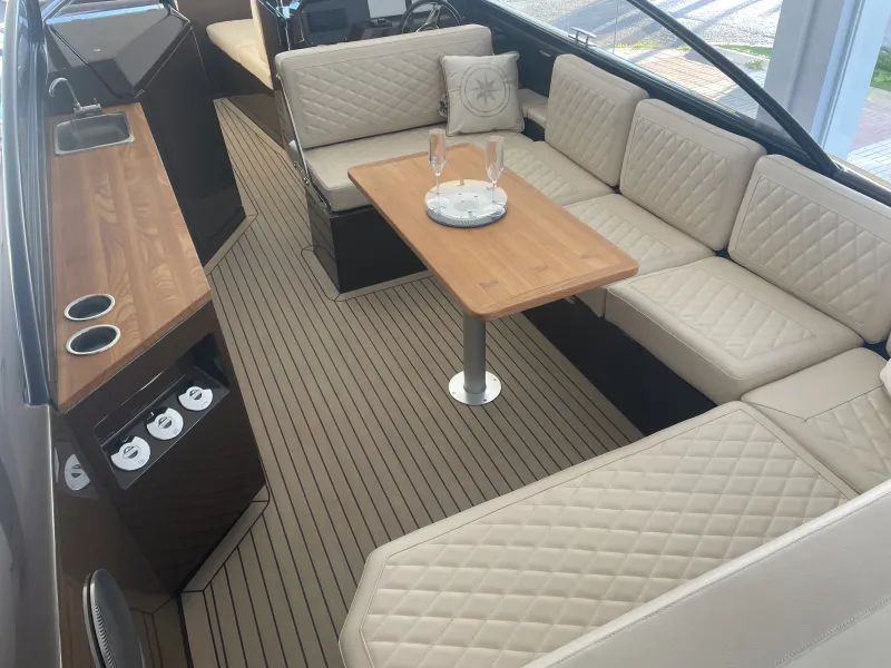 Rand RAND SUPREME 27 2023