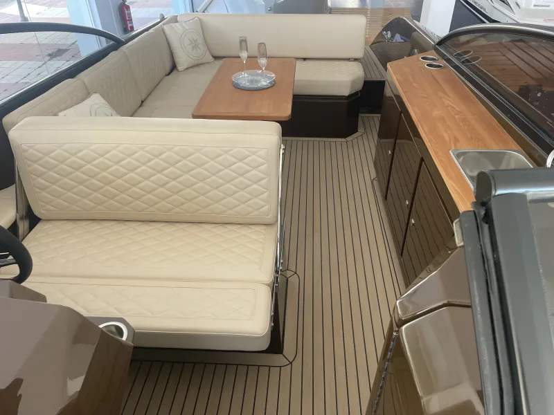 Rand RAND SUPREME 27 2023