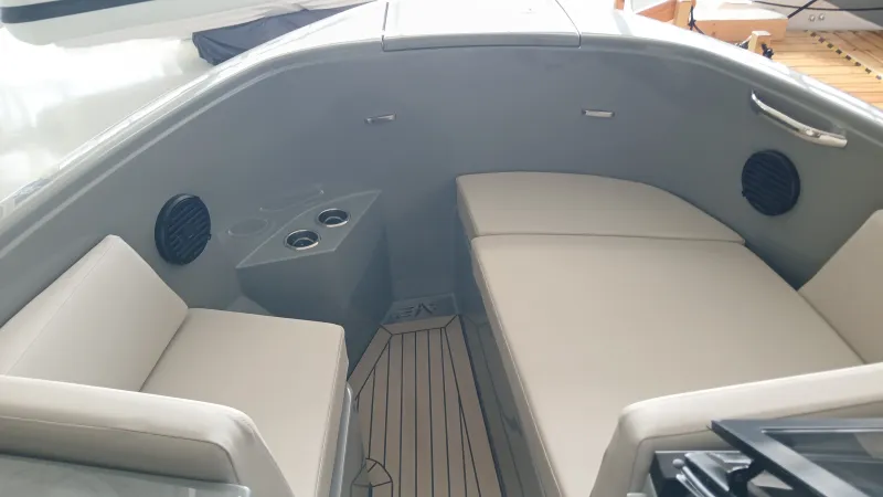 Rand RAND SUPREME 27  2025