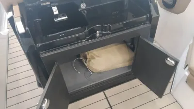 Foto del barco Ranieri International RANIERI CAYMAN 27.0 SPORT TOURING 2021