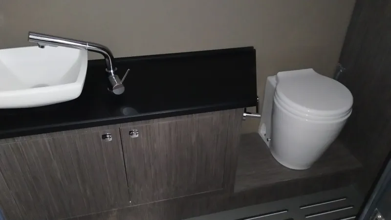 Ranieri International RANIERI NEXT 330 LX 2023