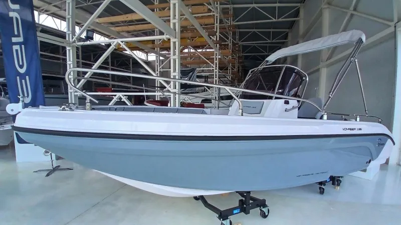 Ranieri International RANIERI VOYAGER 19 S 2021