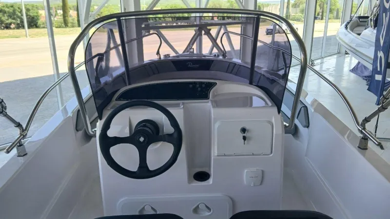 Ranieri International RANIERI VOYAGER 19 S 2021