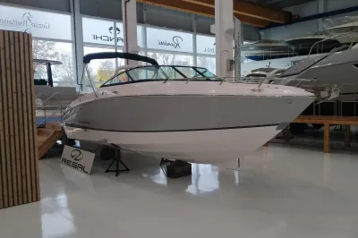 Foto del barco Regal REGAL LS4C 2019