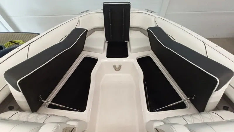 Regal REGAL LX4 2022