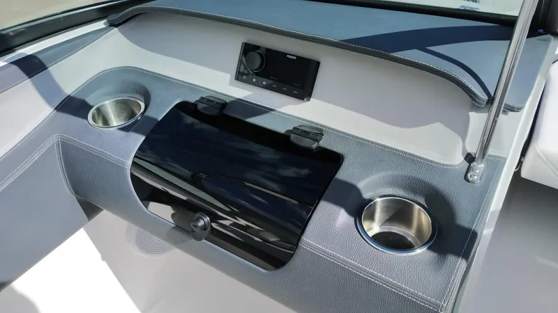 Regal REGAL LX4 2022