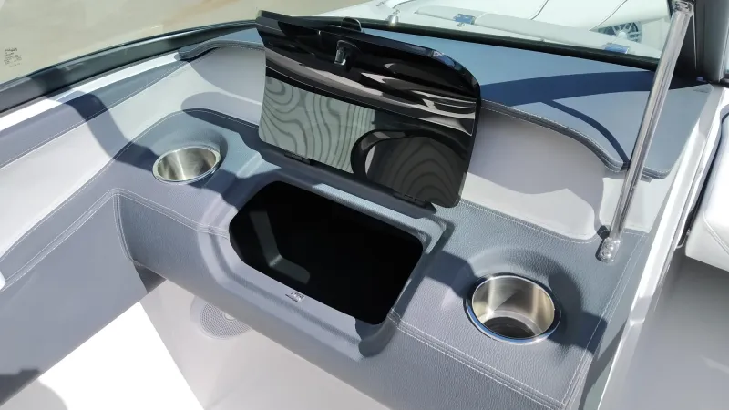 Regal REGAL LX4 2022