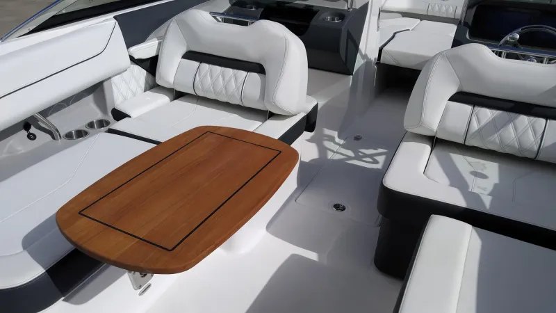 Regal REGAL LX4 2022