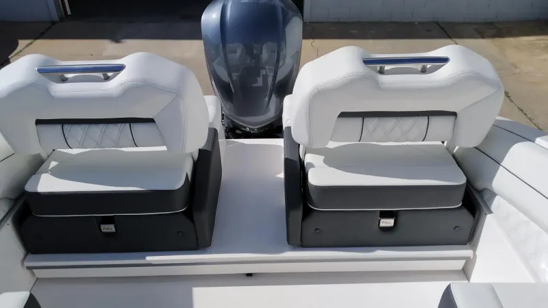 Regal REGAL LX4 2022