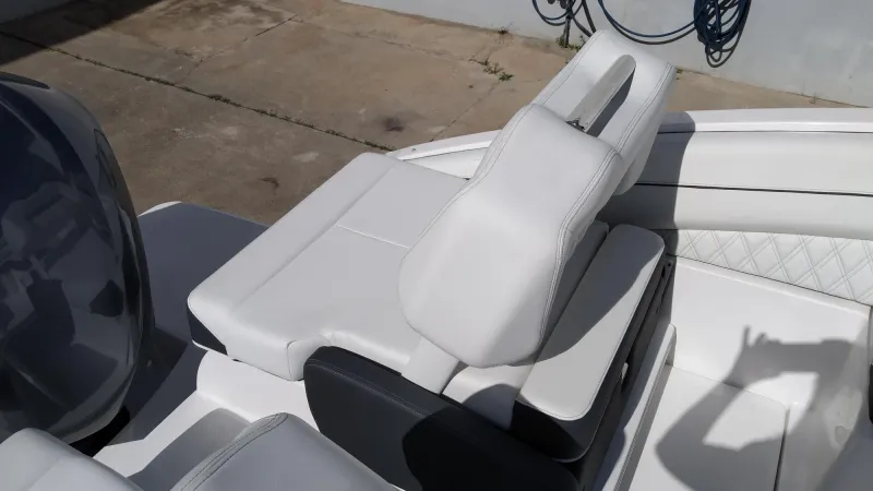 Regal REGAL LX4 2022