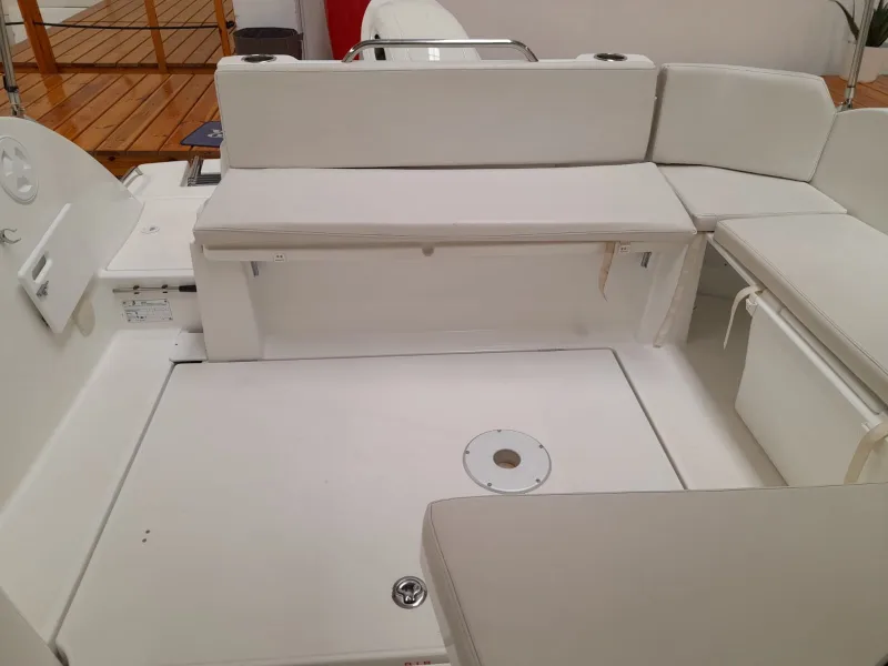 Beneteau BENETEAU ANTARES 8 2019