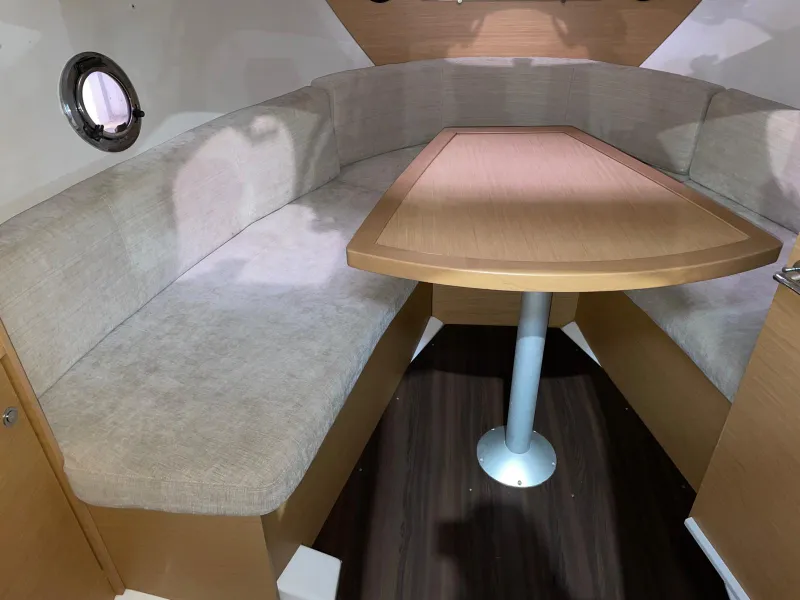 Beneteau BENETEAU MONTECARLO 27 2009