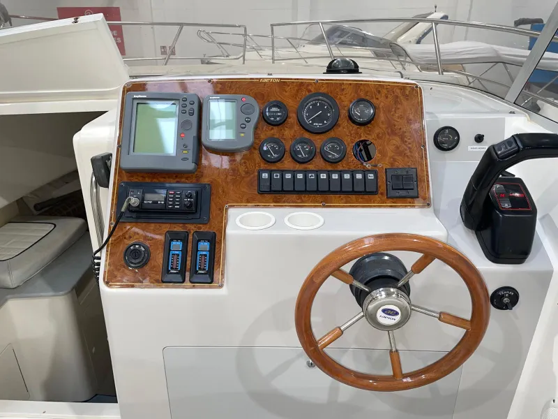 Faeton FAETON 780 SPORT 2002