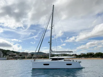 Foto del barco Fountaine Pajot  FOUNTAINE PAJOT HELIA 44 MAESTRO 2016