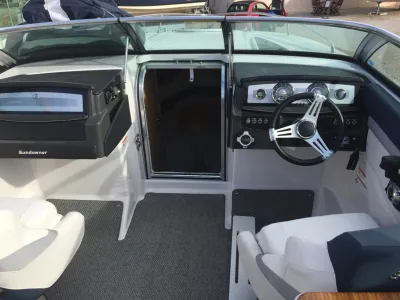 Foto del barco Four Winns FOUR WINNS SUNDOWNER 265 2014