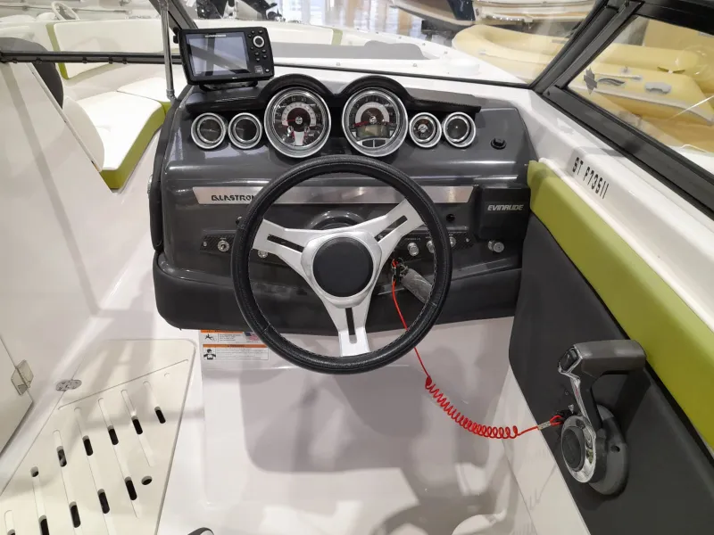 Glastron GLASTRON GTS 240 2018