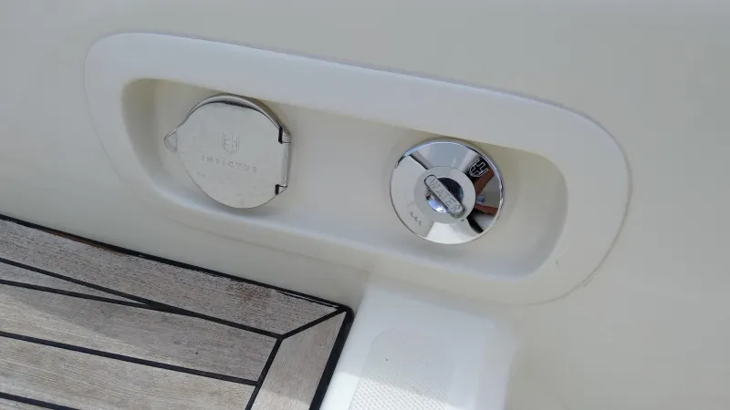 Invictus  INVICTUS 280 CX 2018