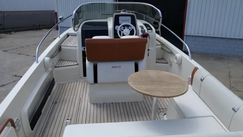 Invictus  INVICTUS 280 CX 2018