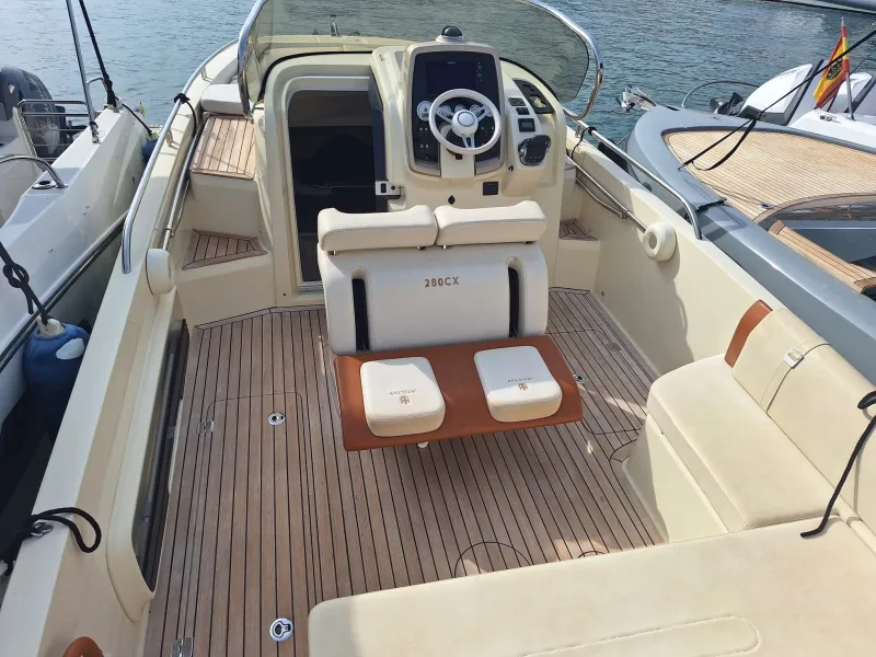 Invictus  INVICTUS 280 CX 2019