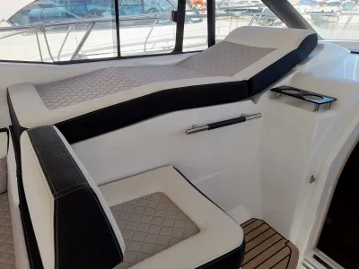 Foto del barco Jeanneau JEANNEAU LEADER 36 SPORTOP 2021
