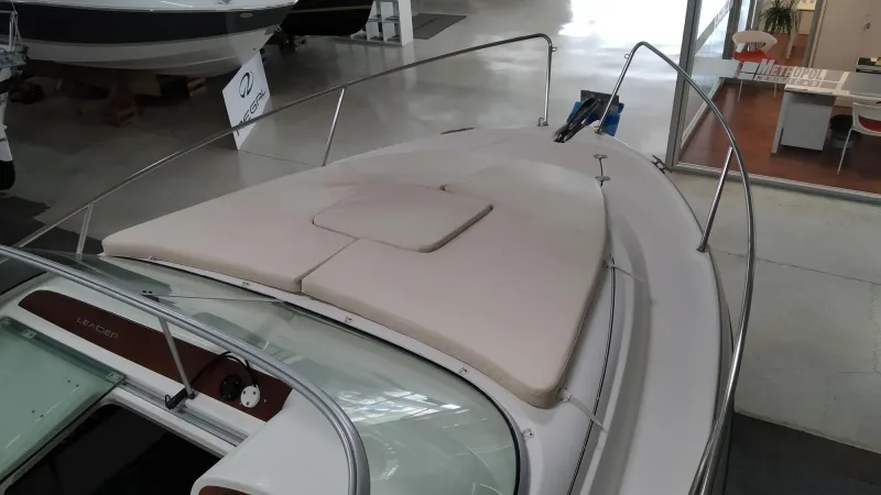 Jeanneau JEANNEAU LEADER 705 2003