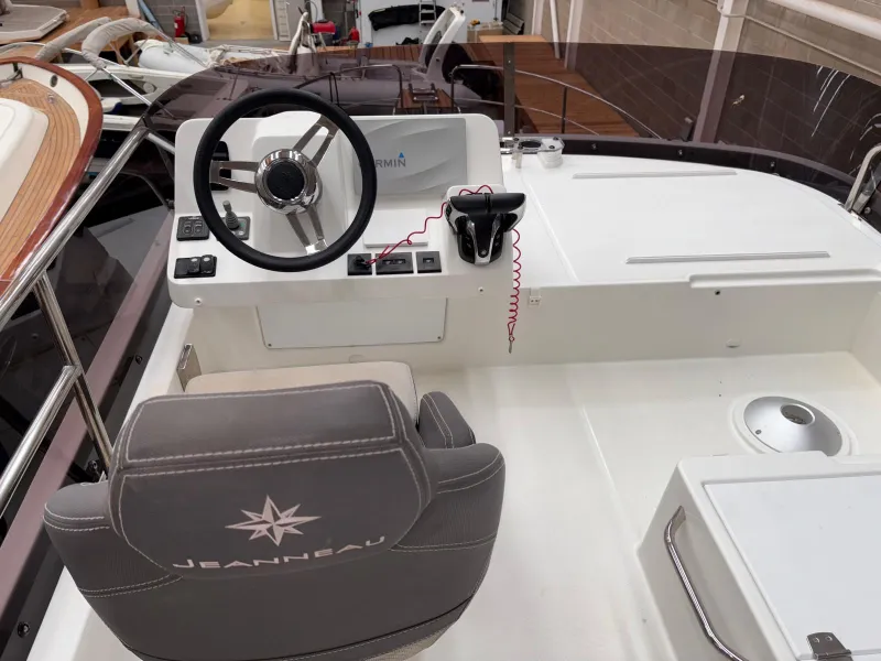 Jeanneau JEANNEAU MERRY FISHER 1095 FLY 2021