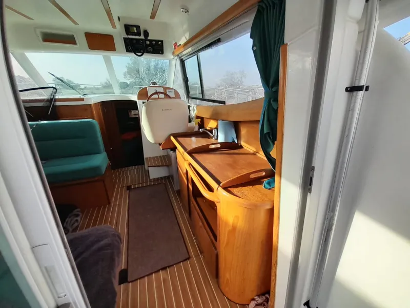 Jeanneau JEANNEAU MERRY FISHER 925 FLY 2004