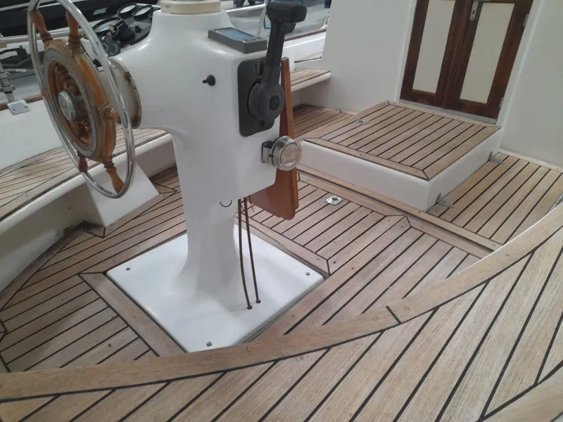 Majoni MAJONI 36 2001