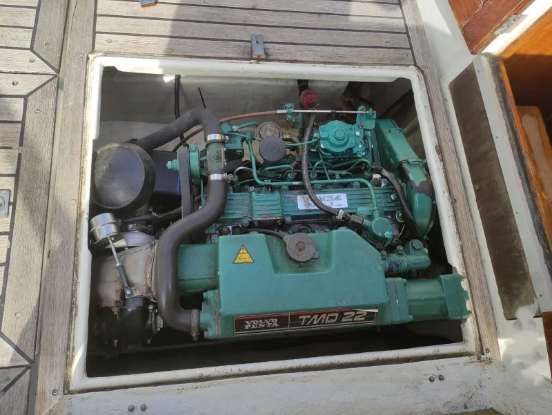 Majoni MAJONI 36 2001