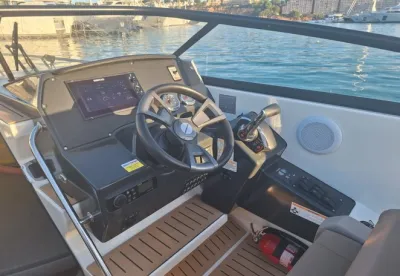 Foto del barco Quicksilver QUICKSILVER ACTIV 805 C 2023