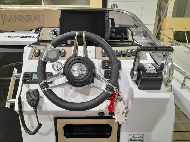 Ranieri International RANIERI NEXT 330 LX 2023