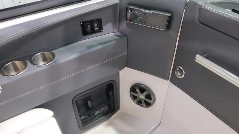 Regal REGAL 2800 2017