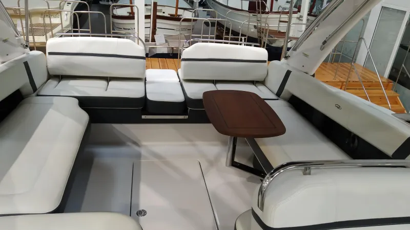 Regal REGAL 2800 2017