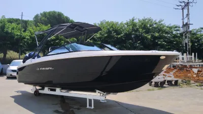 Foto del barco Regal REGAL LX2 2022