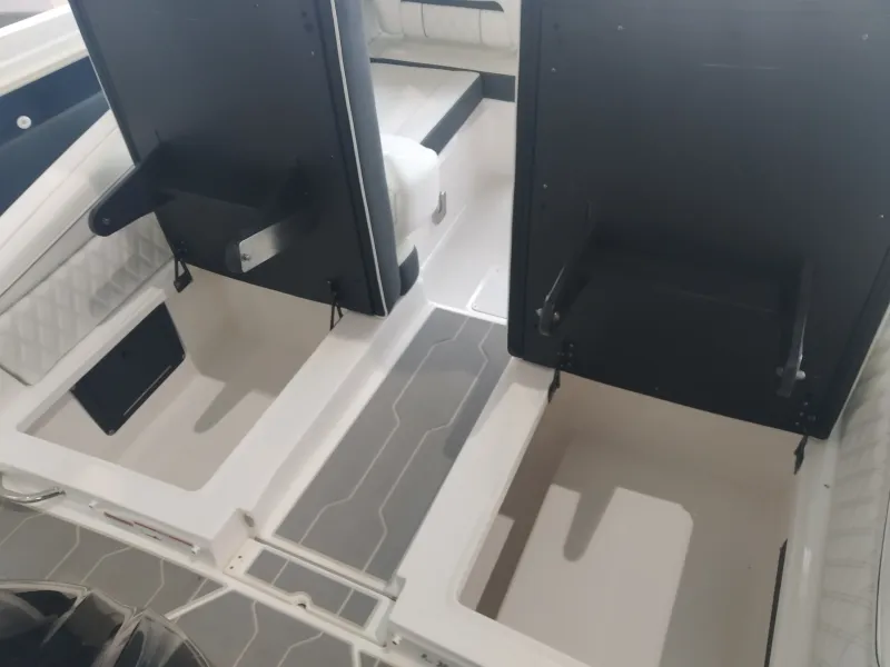 Regal REGAL LX2 2022