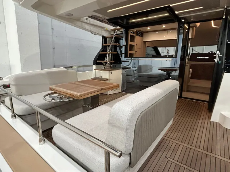 Prestige Yachts PRESTIGE F4.9 FLY 2026