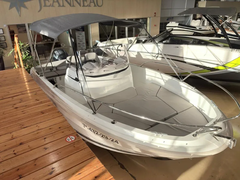 Jeanneau JEANNEAU CAP CAMARAT 5.5 CC 2023