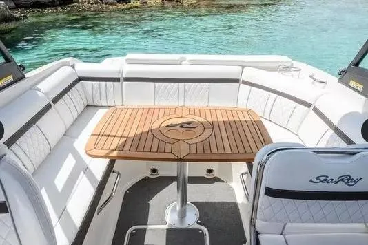 Sea Ray 250 SLX 2017