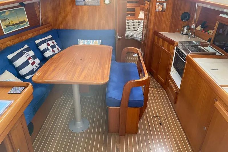 Dufour 36 Classic 2000