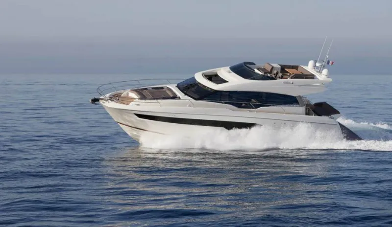 Prestige Yachts PRESTIGE 680 S 2018