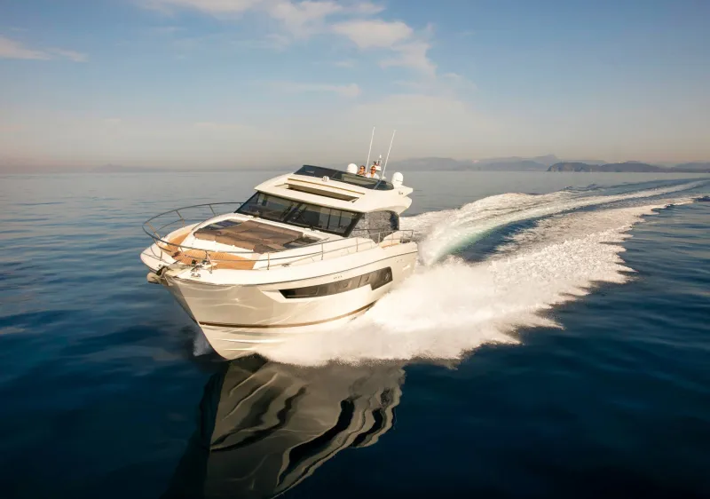 Prestige Yachts PRESTIGE 680 S 2018