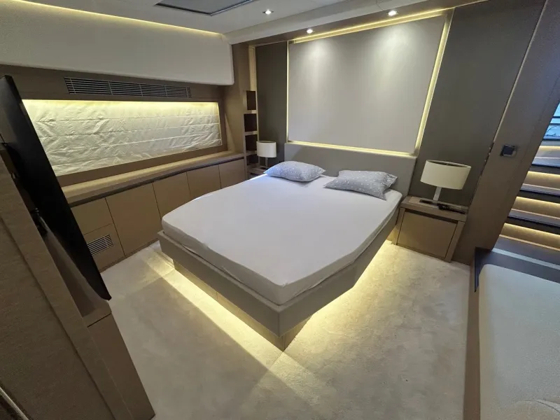 Prestige Yachts PRESTIGE 680 S 2018