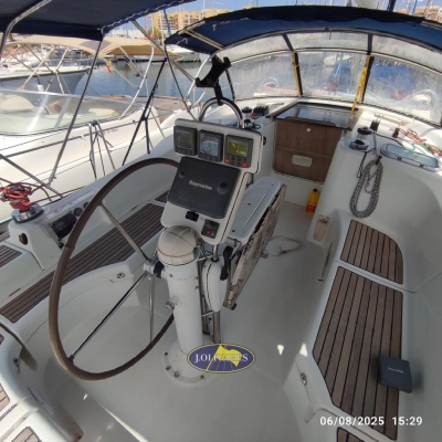 Foto del barco Beneteau Oceanis Clipper 423 2004