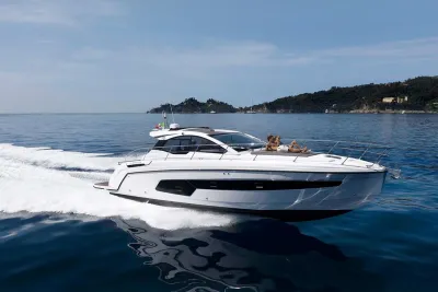Foto del barco Azimut Atlantis 45 2023
