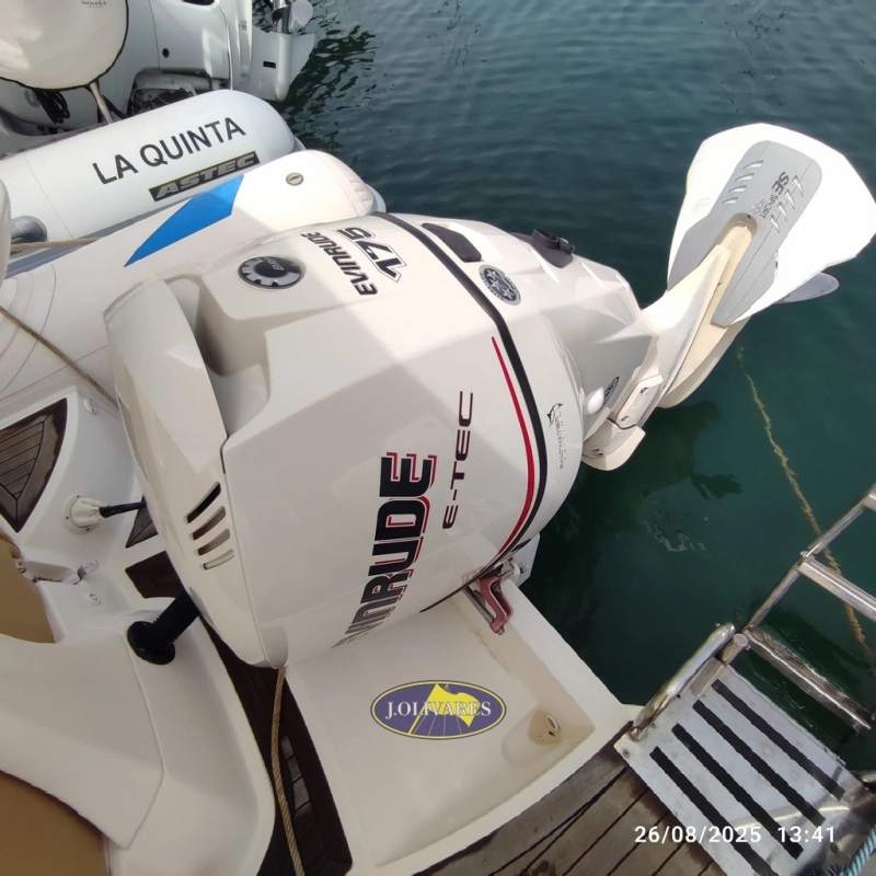 Joker Boat Wide 700 2012