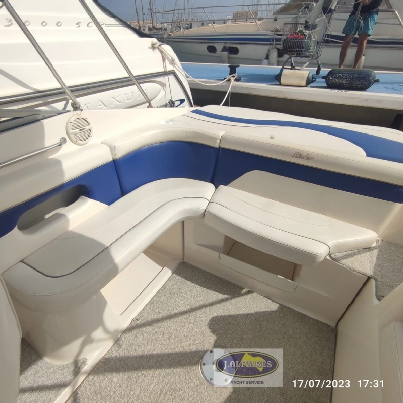 Rinker 232 Captiva 2004